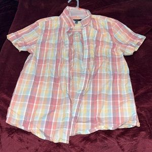 🔥Multi colored Short Sleeved Button Down🔥